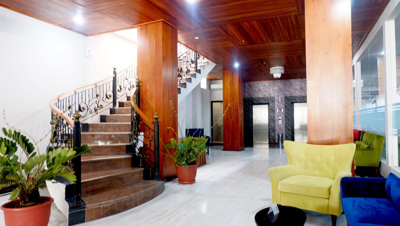 Syariah Radho Hotel Sengkaling Malang Exterior photo