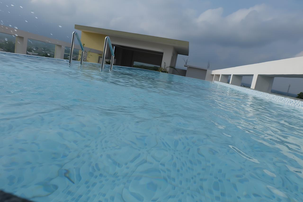 Syariah Radho Hotel Sengkaling Malang Exterior photo